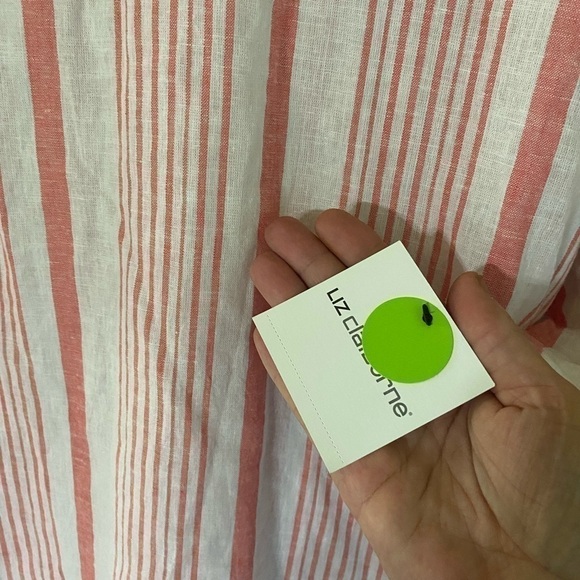 Liz Claiborne NWT Linen collection top XXL pink/off white 30” long, 24” pit2pit. - Picture 5 of 9